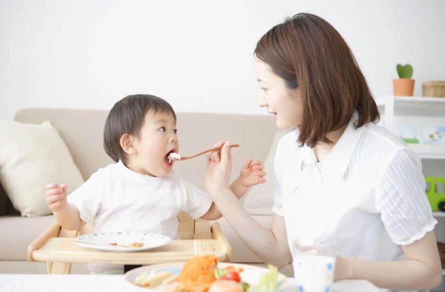5 công thức bún thơm ngon, dễ làm cho bé ăn dặm